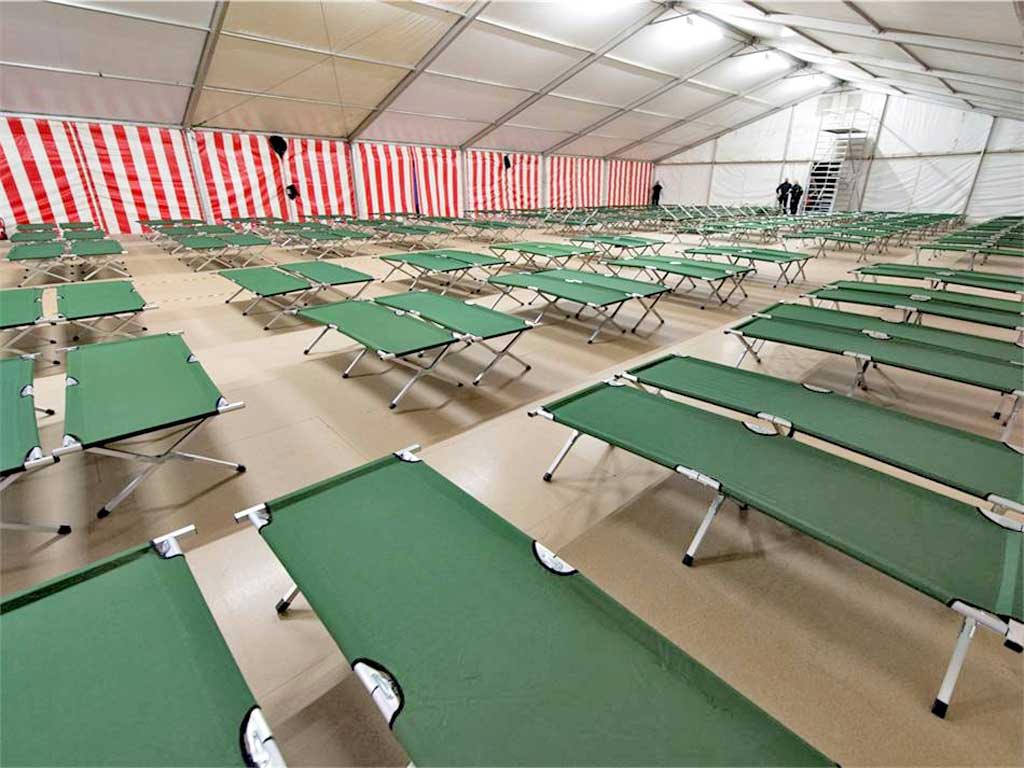 Vorschaltbild Projekt 6 Dresden Zelt zur Unterbringung von Flüchtlingen