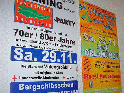 Plakate 4-farbig für Indoor